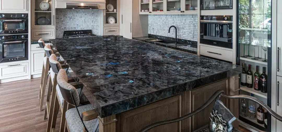 Lee Luxe Home